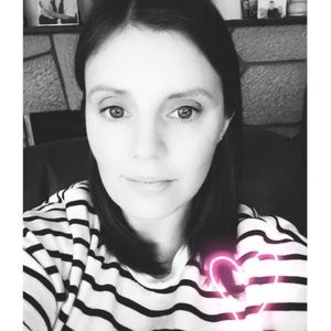 Meet your Posher, Gillian